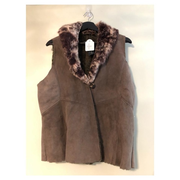 Chas Mackenzie Genuine Shearling Fur Vest - Made in England - NWT - Size L - - Picture 4 of 8